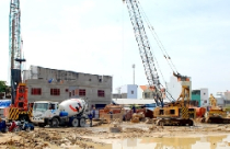 Dự án xây dựng cơ bản tại TPHCM vẫn "khoán trắng" cho quận - huyện