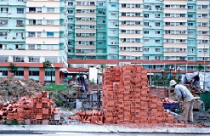 Thị trường bất động sản: Nằm chờ 