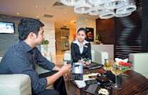 Tín dụng ngân hàng: Rỗi rãi, lai rai rồi cật lực 