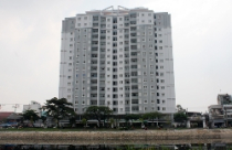 Chủ đầu tư chung cư đòi xây penthouse ở sân thượng 