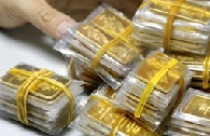 Giá vàng hạ nhẹ xuống 35,57 triệu đồng/lượng 