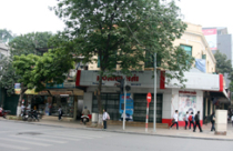 1 tỷ đồng /m2 đất ở Hà Nội: Vì sao hét bán đất với giá trên trời? 