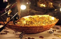 Dòng tiền sẽ tiếp tục đổ mạnh vào vàng, USD 