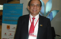 Xã hội hóa đầu tư nhà cho người thu nhập thấp 