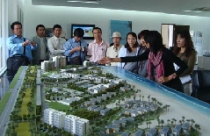 Nghịch lý của thị trường bất động sản 