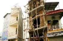 Chống nhà siêu mỏng, siêu méo ở Hà Nội: Chặn từ gốc 