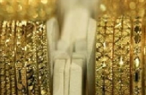 Giá vàng hạ xuống 35,82 triệu đồng/lượng, đôla Mỹ nhích nhẹ 