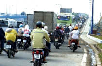 Bỏ lệnh cấm qua cầu Rạch Chiếc, lên hai phương án phân luồng mới