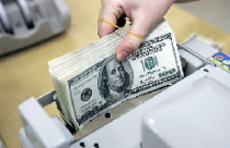 Lãi suất USD tiếp tục nhảy múa 