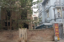 Đánh thuế cao, hết ôm biệt thự 