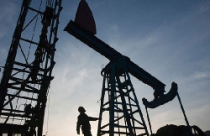 Kinh tế 24h qua: “Vàng đen” lại bị thổi giá 