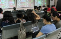 Vn-Index mất mốc 520