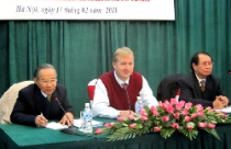 Đại diện IMF: Quan trọng là niềm tin của dân 