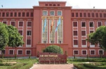 Di dời các trường đại học ra khỏi nội thành Hà Nội: “Đất vàng” dành cho ai?