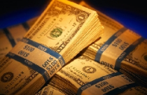 Kinh tế 24h qua: Đã tới lúc mua USD 