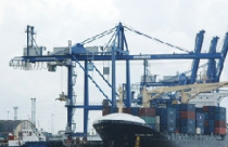 FDI chờ đất, nền kinh tế chờ vốn 