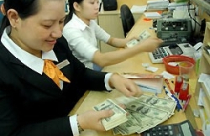 Sóng ngầm lãi suất USD 