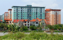 Tỷ giá leo thang, người mua nhà lãnh đủ 