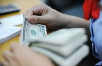 USD giảm giá mạnh, vàng đứng giá 