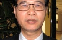 'Siết tín dụng, bất động sản vẫn tìm ra lối thoát' 