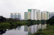 Siết vốn, chủ đầu tư địa ốc tháo chạy? 