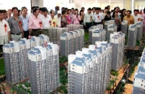 Cuộc chơi BĐS: Cứ "ôm" là giàu?