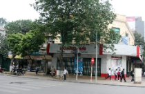 Khu đất vàng ở ngã tư Hai Bà Trưng - Hàng Bài (Hoàn Kiếm, Hà Nội): Tắc vì... giá thoả thuận 