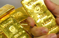Người dân Việt Nam đang tích trữ khoảng 500 tấn vàng