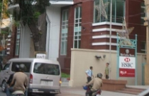 Nhiều văn bản, dân khó tiếp cận 