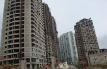 Tìm vốn cho thị trường bất động sản không dễ 