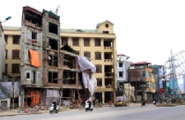 Từ xóa nhà "siêu mỏng, siêu méo" đến trách nhiệm quản lý: Việc đơn giản thành phức tạp?