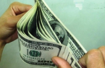 5 giải pháp chống đô la hóa 