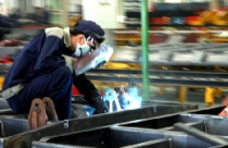 GDP quý 1 tăng thấp nhất trong gần hai năm 