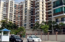 Doanh nghiệp bất động sản Tp.HCM đang “ngồi trên lửa”? 
