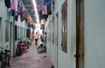 Nhà ở cho công nhân: Khó trăm bề!