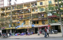 Tiếp tục bán “nhà 61”