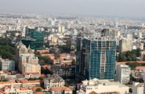 Vẫn đua nhau xây mặt bằng bán lẻ 