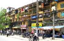 Chung cư cũ và những nguy hiểm rình rập Bài 2: Vẫn loay hoay tìm lời giải 