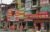 Thị trường loạn phí giao dịch bất động sản