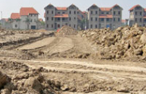 “Vá” kẽ hở trên thị trường bất động sản