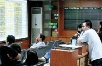 Không miễn thuế chứng khoán năm 2011