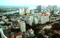 Kiểm soát luồng vốn vào BĐS: Cần thiết nhưng tránh gây sốc 