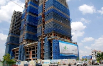 “Trống đánh xuôi, kèn thổi ngược” 