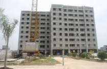 Xếp hàng mua nhà thu nhập thấp rồi… bỏ không