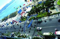 Với biển - phải nhìn thật sâu vào bờ