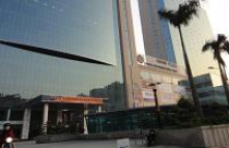 Văn phòng cho thuê cao cấp: Nơi “ăn” không hết, chỗ tìm chẳng ra 