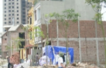 Bất động sản phải “cầu cứu” tín dụng đen 