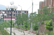 Gánh nặng nợ oằn vai DN bất động sản