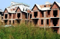 Hành chính hóa thu hồi đất: Đổ thêm dầu vào lửa?