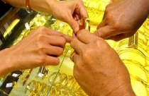 Vàng tái lập mốc 40 triệu đồng/lượng